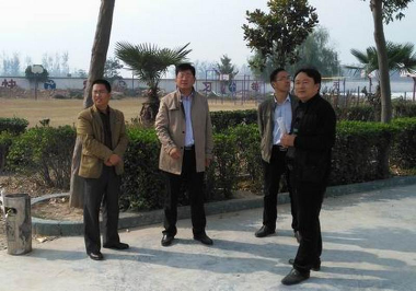 ���쵼������Сѧ���鹤��